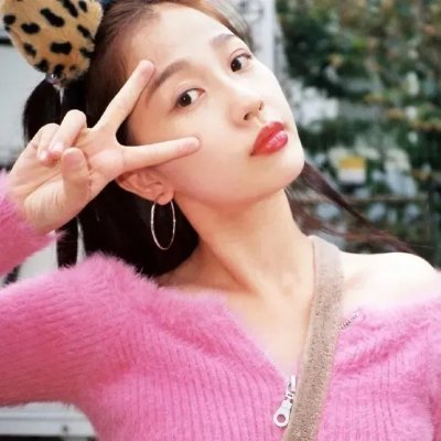 野女孩